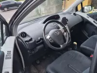 Gebraucht Toyota Yaris 87 PS (63 kW) 2005 Schwarz Limousine
