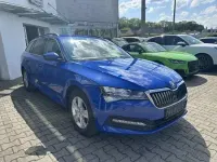 Gebraucht Skoda Superb Style 150 PS (110 kW) 2020 Blau Kombi