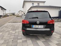 Gebraucht VW Touareg 245 PS (180 kW) 2012 Schwarz SUV