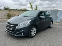 Gebraucht Peugeot 208 Active 82 PS (60 kW) 2017 Grau Kleinwagen