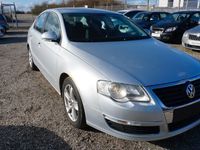 Gebraucht VW Passat Comfortline 122 PS (89 kW) 2010 Silber Limousine