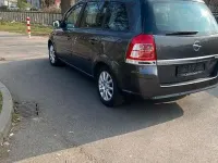 Gebraucht Opel Zafira Edition 150 PS (110 kW) 2009 Grün Van / Kleinbus