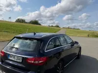 Gebraucht Mercedes C220 Avantgarde 170 PS (125 kW) 2017 Blau Limousine