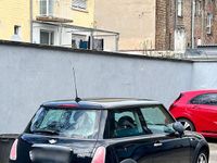 Gebraucht Mini Cooper 90 PS (66 kW) 2005 Schwarz Kleinwagen