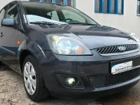 Gebraucht Ford Fiesta Ambiente 80 PS (58 kW) 2007 Schwarz Kleinwagen