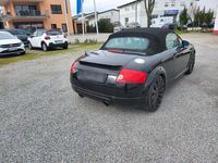 Second-hand Audi TT 224 CP (164 kW) 2000 Negru Coupe
