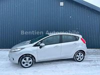 Gebraucht Ford Fiesta Trend 82 PS (60 kW) 2011 Silber Kleinwagen