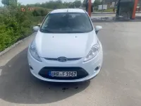 Gebraucht Ford Fiesta Titanium 82 PS (60 kW) 2011 Weiß Limousine