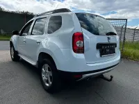 Gebraucht Dacia Duster Lauréate 107 PS (78 kW) 2014 Weiß SUV