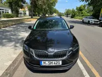 Gebraucht Skoda Octavia Clever 150 PS (110 kW) 2018 Schwarz Kombi