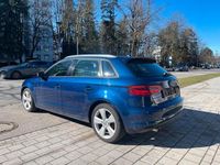 Gebraucht Audi A3 Ambition 110 PS (80 kW) 2015 Scubablau metallic Limousine