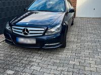 Gebraucht Mercedes C250 204 PS (150 kW) 2011 Blau Kombi