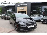 Neu Chrysler Pacifica Limited 291 PS (214 kW) 2025 Schwarz Van / Kleinbus