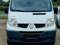 Gebraucht Renault Trafic 114 PS (83 kW) 2014 Weiß Van / Kleinbus