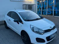 Używany Kia Rio 75 KM (55 kW) 2013 Biały Hatchback