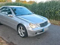 Gebraucht Mercedes C180 143 PS (105 kW) 2004 Silber Limousine