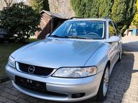 Gebraucht Opel Vectra 136 PS (100 kW) 2000 Silber Kombi