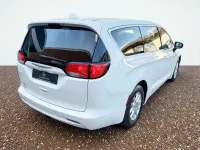 Gebraucht Chrysler Pacifica 291 PS (214 kW) 2017 Weiß Van / Kleinbus