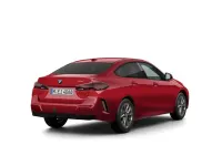 Neu BMW 216 122 PS (89 kW) 2026 Dragon fire rot metallic Coupé