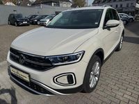 Gebraucht VW T-Roc Style 116 PS (85 kW) 2023 Grau SUV