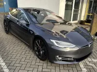 Używany Tesla Model S Performance 567 kW (772 KM) 2017 Srebrny Hatchback