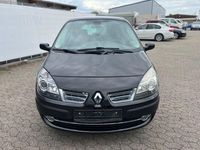 Gebraucht Renault Scénic II 111 PS (81 kW) 2009 Van / Kleinbus