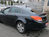 Gebraucht Opel Insignia 160 PS (117 kW) 2012 Schwarz Limousine