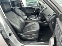 Gebraucht Ford S-MAX Titanium 239 PS (175 kW) 2018 Silber Van / Kleinbus