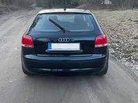 Gebraucht Audi A3 Ambiente 105 PS (77 kW) 2004 Schwarz Kleinwagen