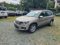 Gebraucht VW Tiguan Trendline 160 PS (117 kW) 2012 Gold SUV