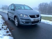 gebraucht VW Touran Cross BMN 170PS DSG AHK 5Sitze TÜV/AU neu