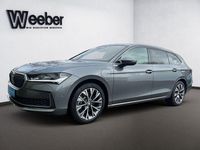 Gebraucht Skoda Superb LAURIN & KLEMENT 204 PS (150 kW) 2025 Grau Kombi