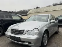 Gebraucht Mercedes C200 115 PS (84 kW) 2000 Silber Limousine
