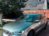 Gebraucht Audi A3 105 PS (77 kW) 2025 Grau Kombi