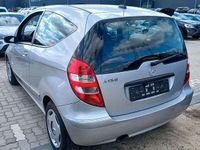 Gebraucht Mercedes A150 95 PS (69 kW) 2005 Silber Kleinwagen