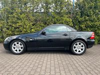 Gebraucht Mercedes SLK230 193 PS (141 kW) 1998 Schwarz Cabrio