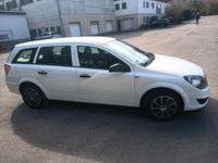 Gebraucht Opel Astra 90 PS (66 kW) 2010 Weiß Kombi