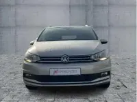 Gebraucht VW Touran 150 PS (110 kW) 2024 Silber (ivory silver metallic) Van / Kleinbus