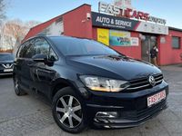 Gebraucht VW Touran Trendline 150 PS (110 kW) 2016 Schwarz Van / Kleinbus