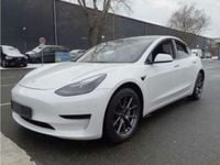 Gebraucht Tesla Model 3 Standard Range 239 kW (325 PS) 2021 Weiß metallic Limousine