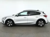 Gebraucht Ford Focus Active 125 PS (91 kW) 2023 Silber Limousine