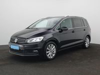 Gebraucht VW Touran Highline 150 PS (110 kW) 2018 Deep black perleffekt Van / Kleinbus