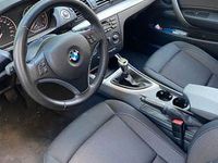 Gebraucht BMW 118 143 PS (105 kW) 2011 Grau Kleinwagen