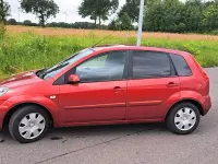 Gebraucht Ford Fiesta 60 PS (44 kW) 2008 Rot Kleinwagen