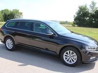 Gebraucht VW Passat Business 150 PS (110 kW) 2023 Deep black Kombi