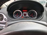 Second-hand Renault Clio II 75 CP (55 kW) 2009 Alb Hatchback