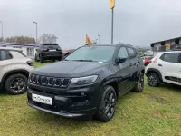Käytetty Jeep Compass 180 HP (132 kW) 2021 Musta Katumaasturi