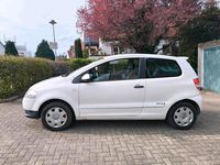 Gebraucht VW Fox Style 55 PS (40 kW) 2010 Weiß Kleinwagen