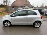 Gebraucht Toyota Yaris Executive 87 PS (63 kW) 2006 Silber Limousine