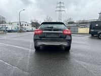 Gebraucht Mercedes GLA220 177 PS (130 kW) 2015 Schwarz SUV
